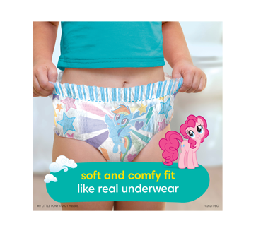 Image 2 of product Pampers - Easy Ups Training Underwear for Girls, 5T/6T, 46 units