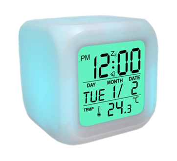 Horloge réveil numérique avec changement de couleurs, 1 unité – eLink :  Appareils électroniques divers